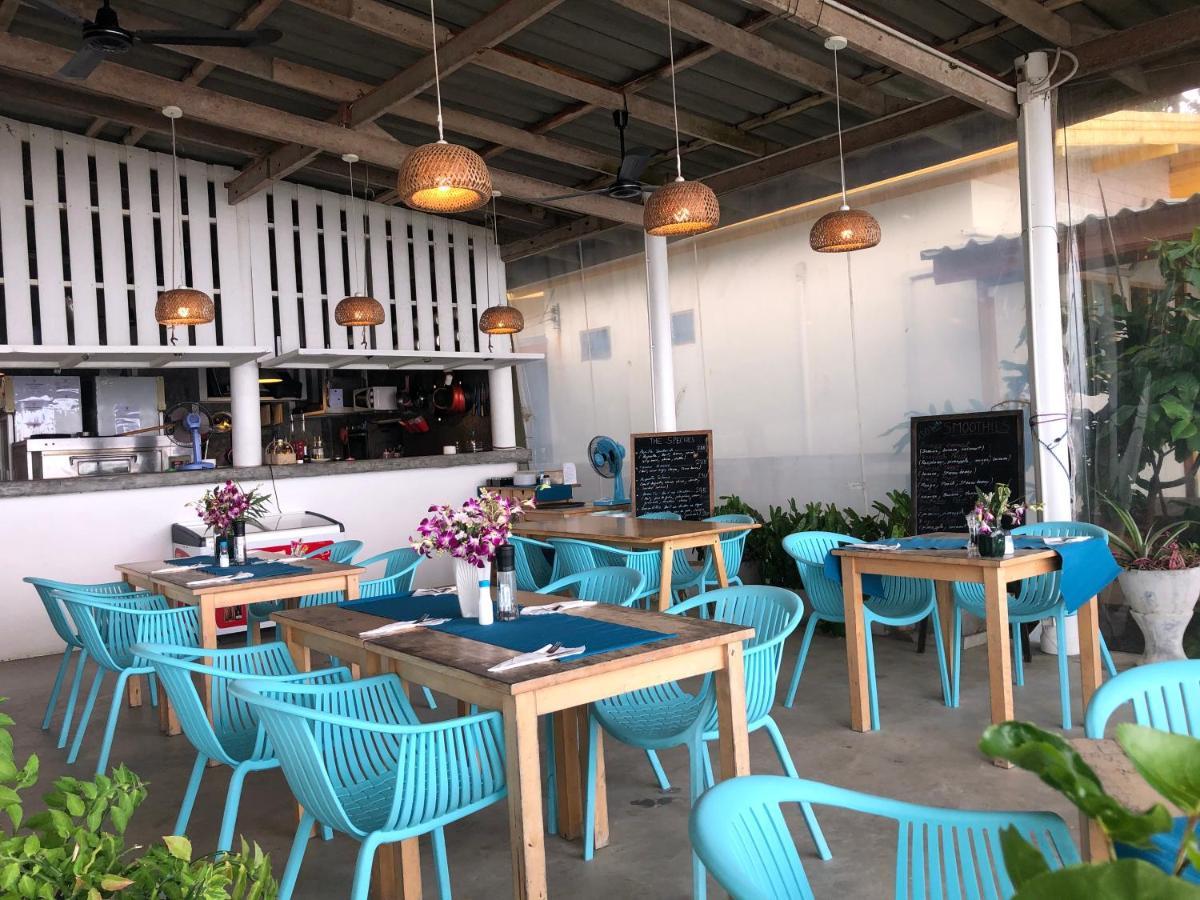 Hotel Le Petit Saint Tropez Khanom Esterno foto