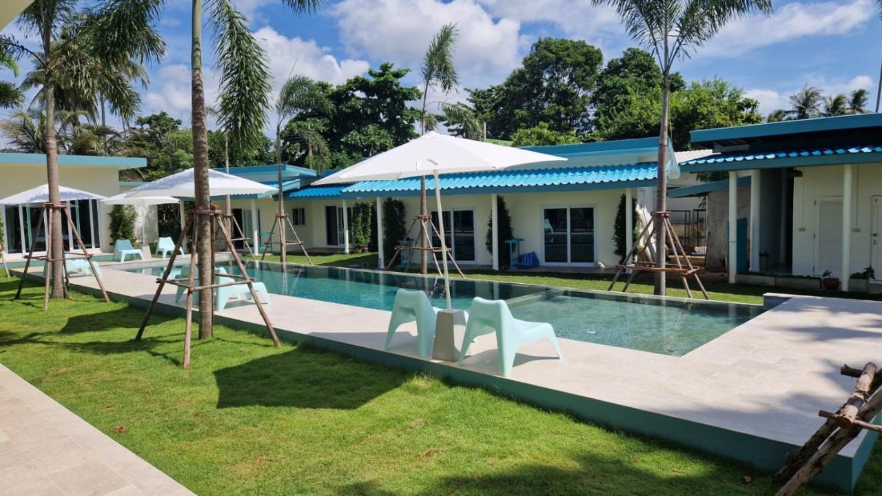 Hotel Le Petit Saint Tropez Khanom Esterno foto