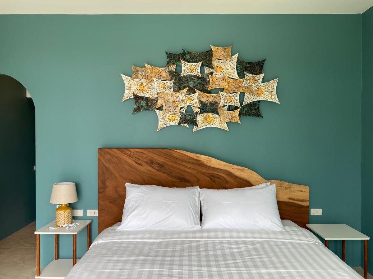 Hotel Le Petit Saint Tropez Khanom Esterno foto